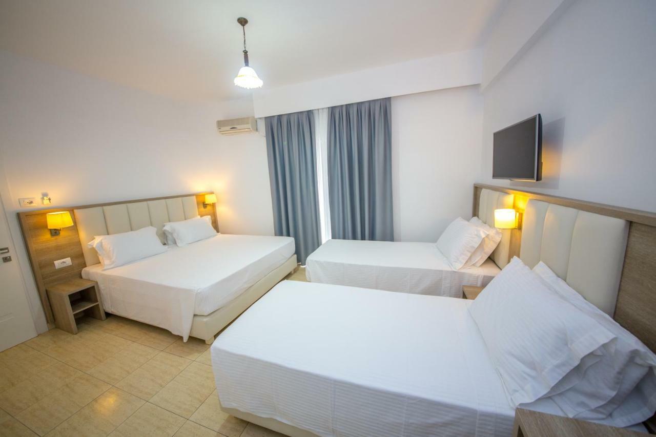 Hotel Alina Sarandë Eksteriør bilde